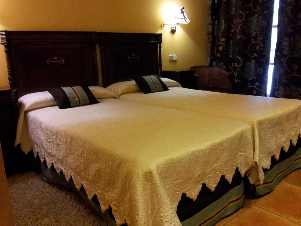 La Casona De Pio Hotel Кудилеро Екстериор снимка